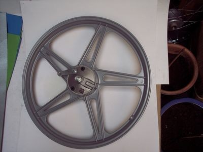 voorwiel ster zilver Grimeca met trommel Maxi `17